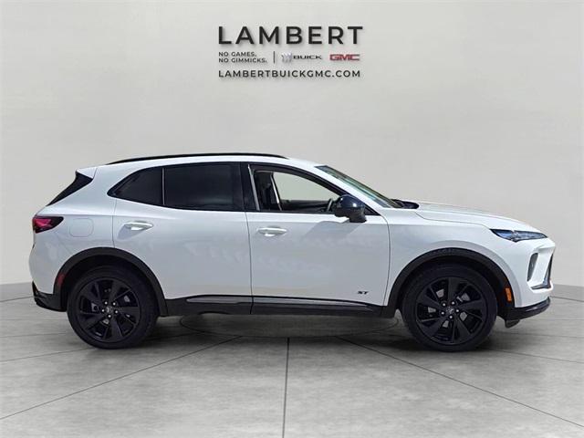 used 2025 Buick Envision car, priced at $32,700