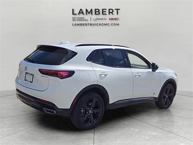 used 2025 Buick Envision car, priced at $32,700