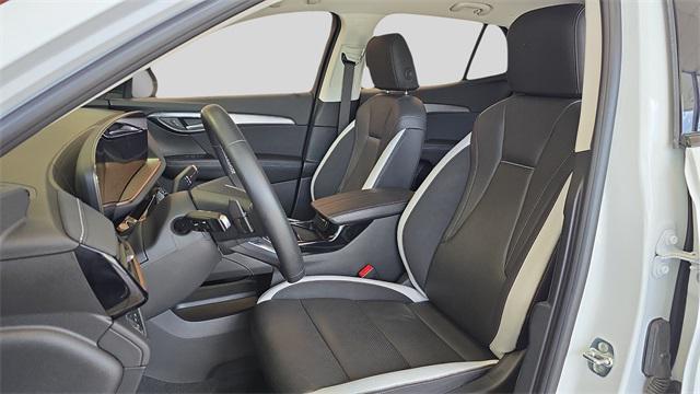 used 2025 Buick Envision car, priced at $32,700
