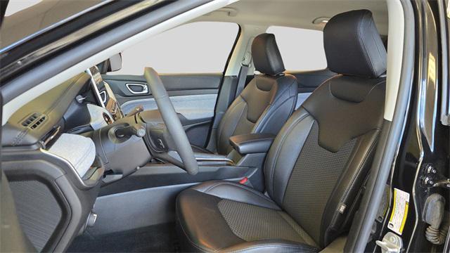 used 2022 Jeep Compass car, priced at $18,900