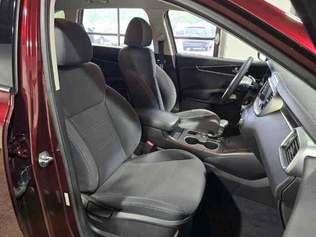 used 2019 Kia Sorento car, priced at $18,200