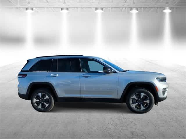 new 2025 Jeep Grand Cherokee 4xe car, priced at $52,244