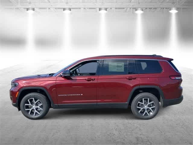 new 2024 Jeep Grand Cherokee L car, priced at $45,071