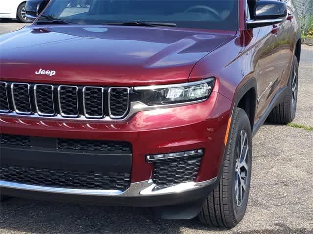 new 2024 Jeep Grand Cherokee L car, priced at $45,071