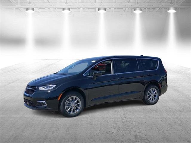 new 2024 Chrysler Pacifica car, priced at $43,534