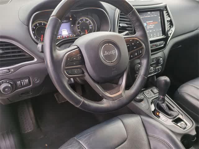 used 2019 Jeep Cherokee car, priced at $18,990