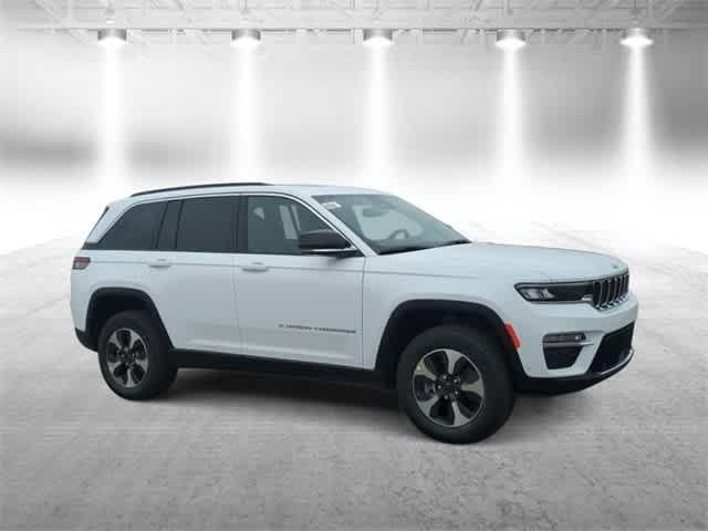 new 2025 Jeep Grand Cherokee 4xe car, priced at $54,737