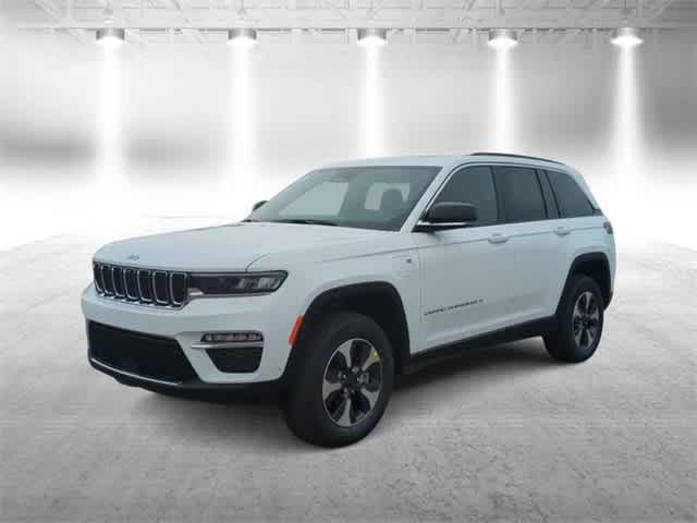 new 2025 Jeep Grand Cherokee 4xe car, priced at $54,737