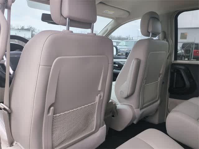 used 2014 Chrysler Town & Country car, priced at $10,499