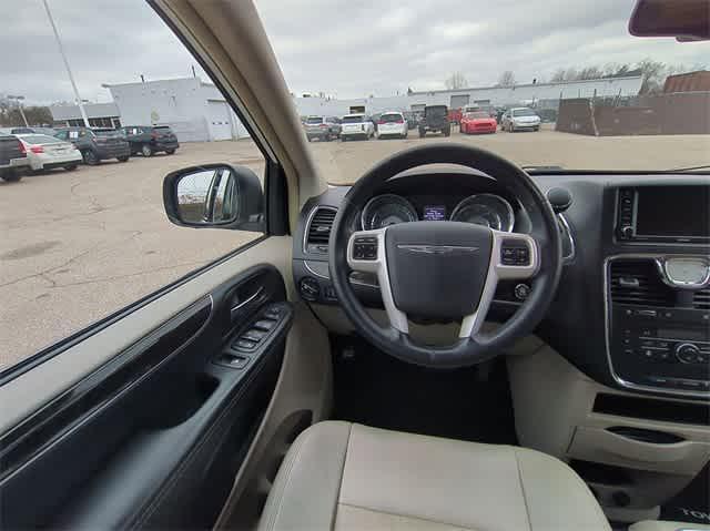 used 2014 Chrysler Town & Country car, priced at $10,499