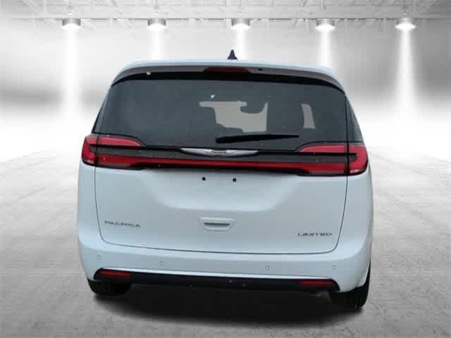 new 2024 Chrysler Pacifica car, priced at $48,691