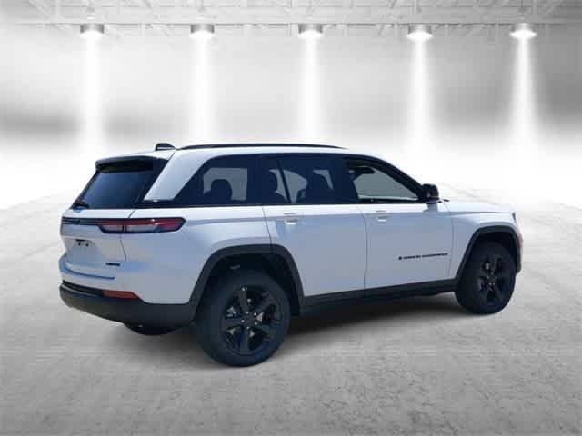 new 2024 Jeep Grand Cherokee car, priced at $44,030