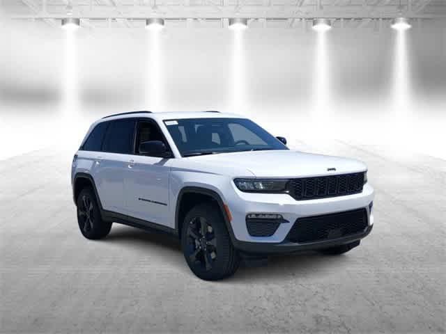 new 2024 Jeep Grand Cherokee car, priced at $44,030