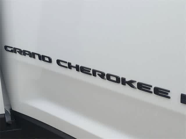 new 2025 Jeep Grand Cherokee car, priced at $41,712