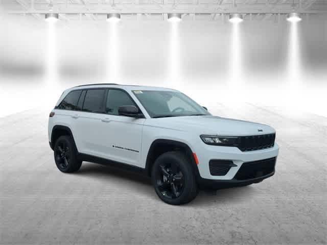 new 2025 Jeep Grand Cherokee car, priced at $41,712