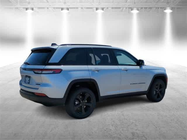 new 2024 Jeep Grand Cherokee car, priced at $47,789