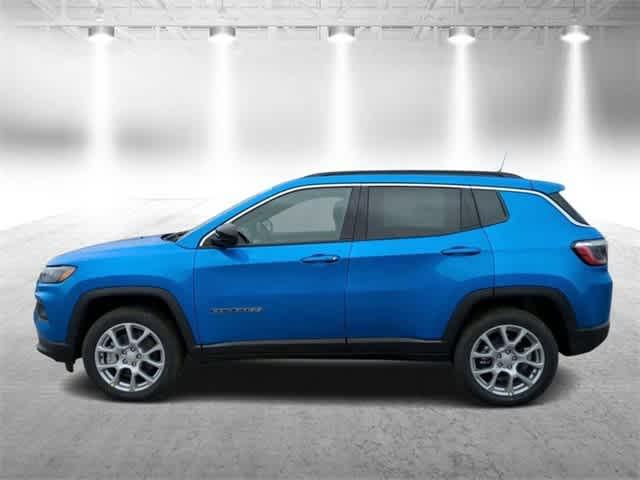 new 2024 Jeep Compass car, priced at $30,547