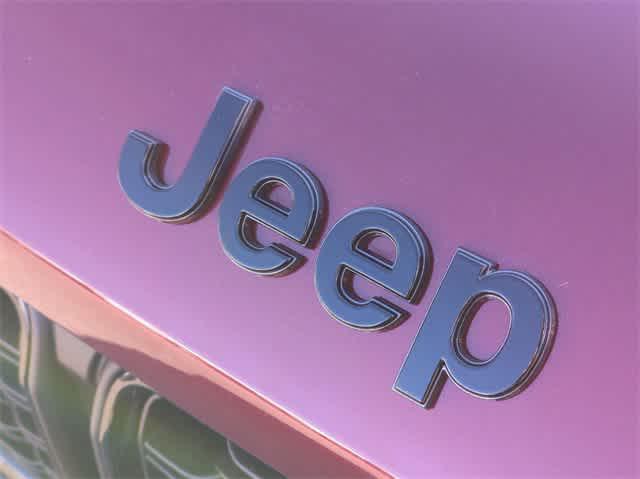 new 2025 Jeep Grand Cherokee L car, priced at $42,677