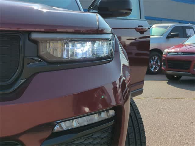 new 2024 Jeep Grand Cherokee car, priced at $46,689