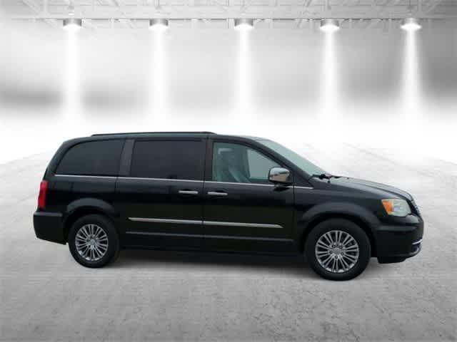 used 2014 Chrysler Town & Country car, priced at $7,995