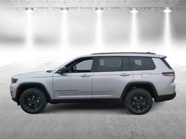 new 2024 Jeep Grand Cherokee L car, priced at $43,180