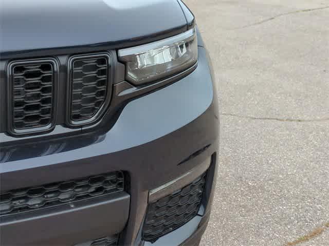 new 2024 Jeep Grand Cherokee L car, priced at $47,401