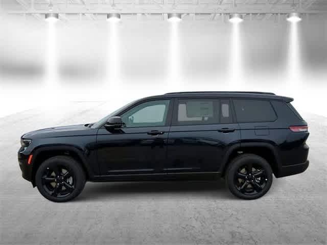 new 2024 Jeep Grand Cherokee L car, priced at $47,401