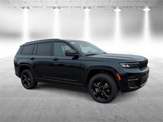 new 2024 Jeep Grand Cherokee L car, priced at $47,401