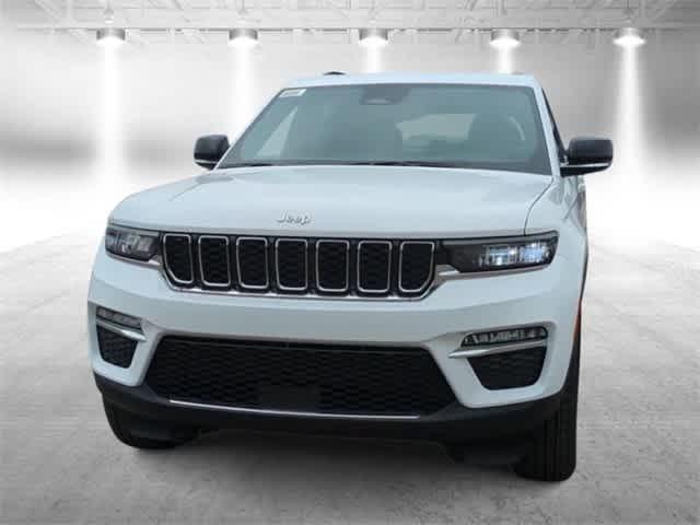 new 2024 Jeep Grand Cherokee car, priced at $44,350