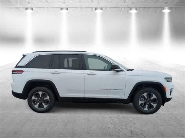 new 2025 Jeep Grand Cherokee 4xe car, priced at $54,737