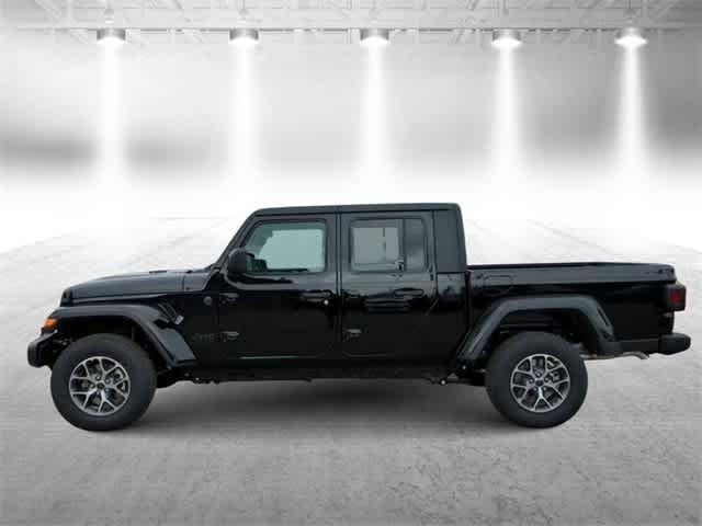 new 2024 Jeep Gladiator car, priced at $46,683