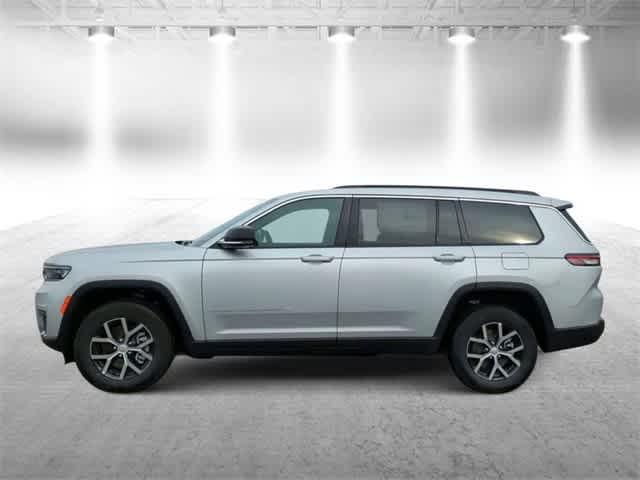 new 2024 Jeep Grand Cherokee L car, priced at $44,071