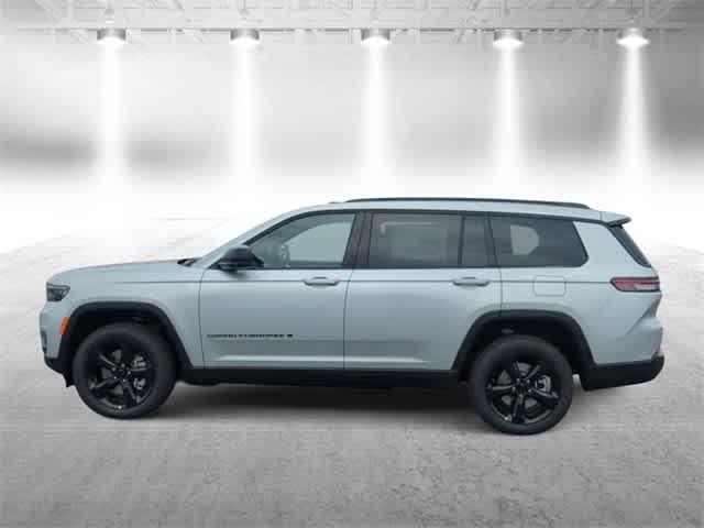 new 2024 Jeep Grand Cherokee L car, priced at $49,637