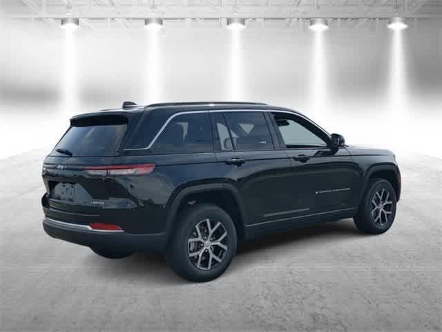 new 2024 Jeep Grand Cherokee car, priced at $42,709