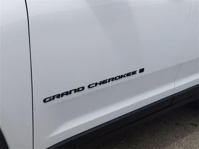 new 2024 Jeep Grand Cherokee car, priced at $41,143