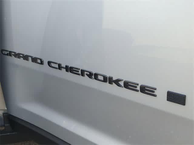 new 2025 Jeep Grand Cherokee L car, priced at $44,083