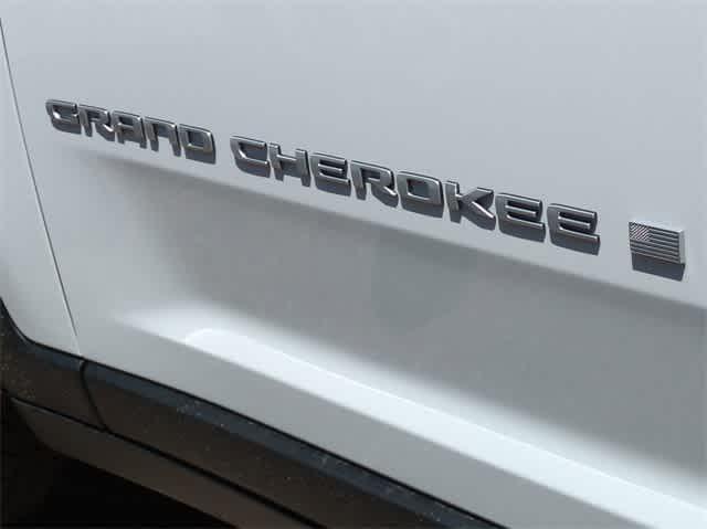 new 2024 Jeep Grand Cherokee car, priced at $46,700