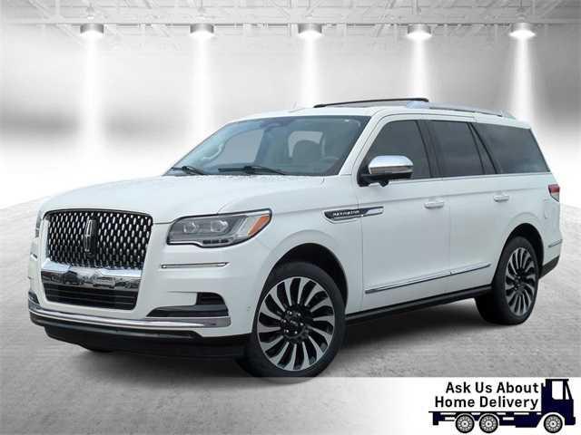 used 2023 Lincoln Navigator car, priced at $80,995