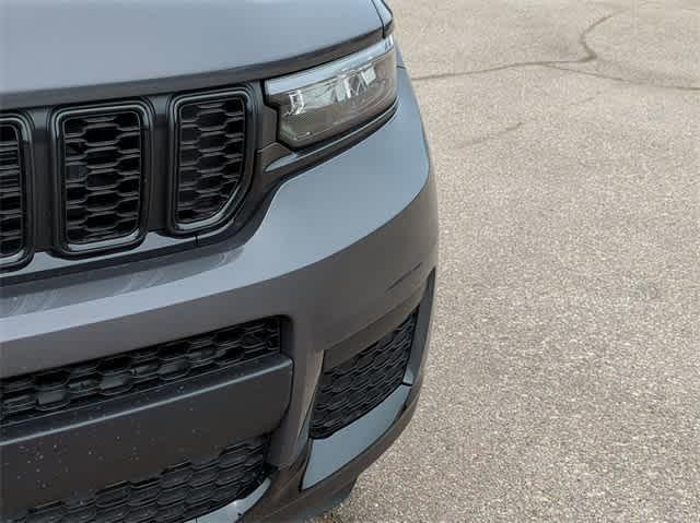 new 2024 Jeep Grand Cherokee L car, priced at $43,680