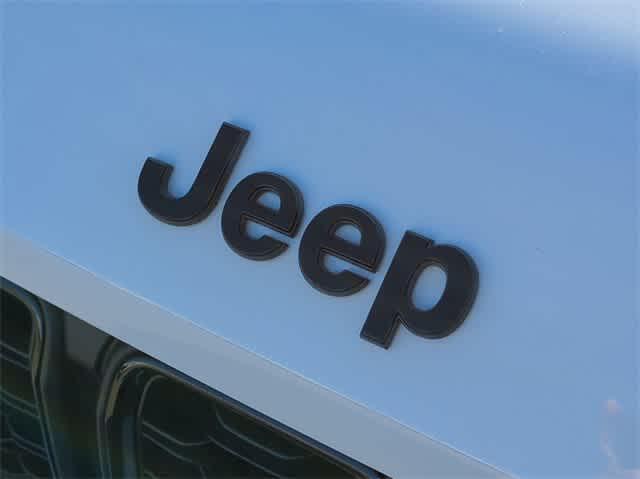 new 2025 Jeep Grand Cherokee L car, priced at $43,574