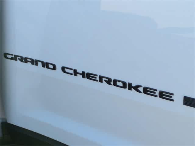 new 2025 Jeep Grand Cherokee L car, priced at $43,574