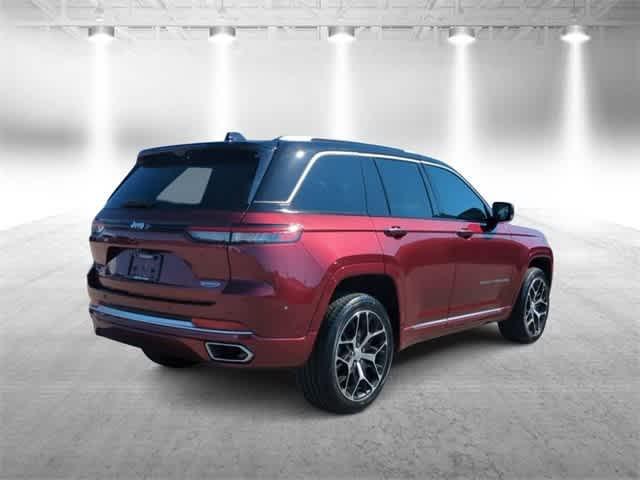 used 2022 Jeep Grand Cherokee car, priced at $43,000