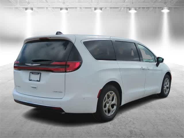 new 2024 Chrysler Pacifica car, priced at $49,441