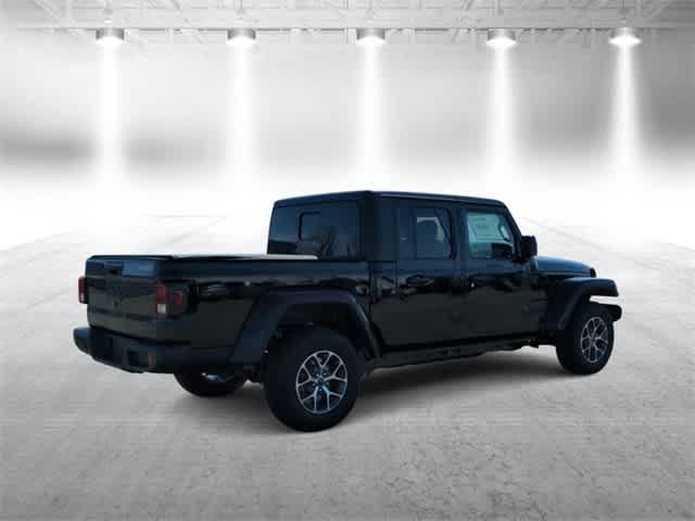 new 2024 Jeep Gladiator car, priced at $43,290