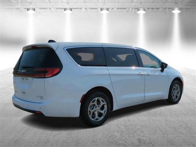 new 2024 Chrysler Pacifica car, priced at $48,589