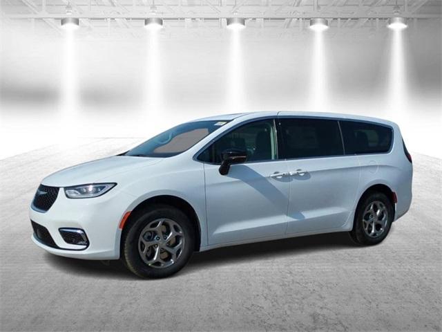 new 2024 Chrysler Pacifica car, priced at $48,589