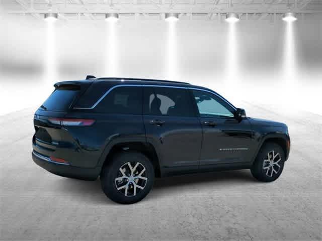 new 2024 Jeep Grand Cherokee car, priced at $42,709