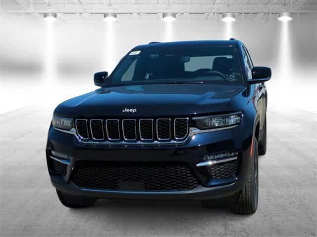 new 2024 Jeep Grand Cherokee car, priced at $42,709