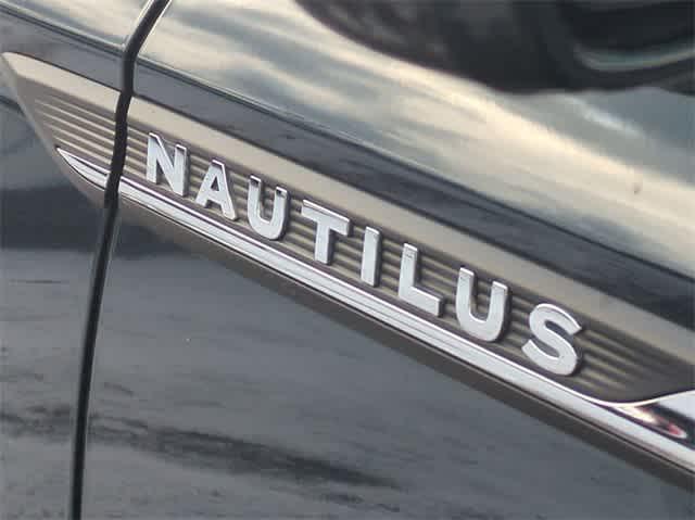 used 2022 Lincoln Nautilus car, priced at $34,490