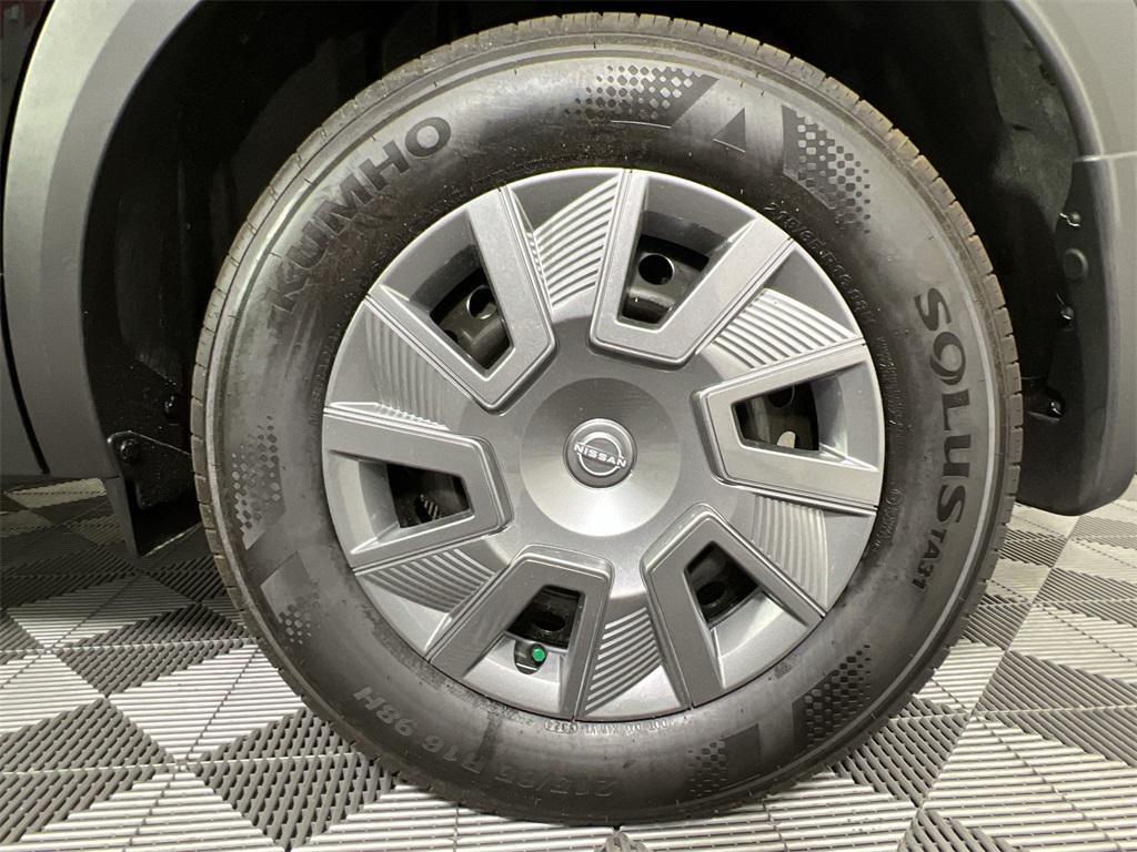 new 2025 Nissan Kicks car, priced at $23,220